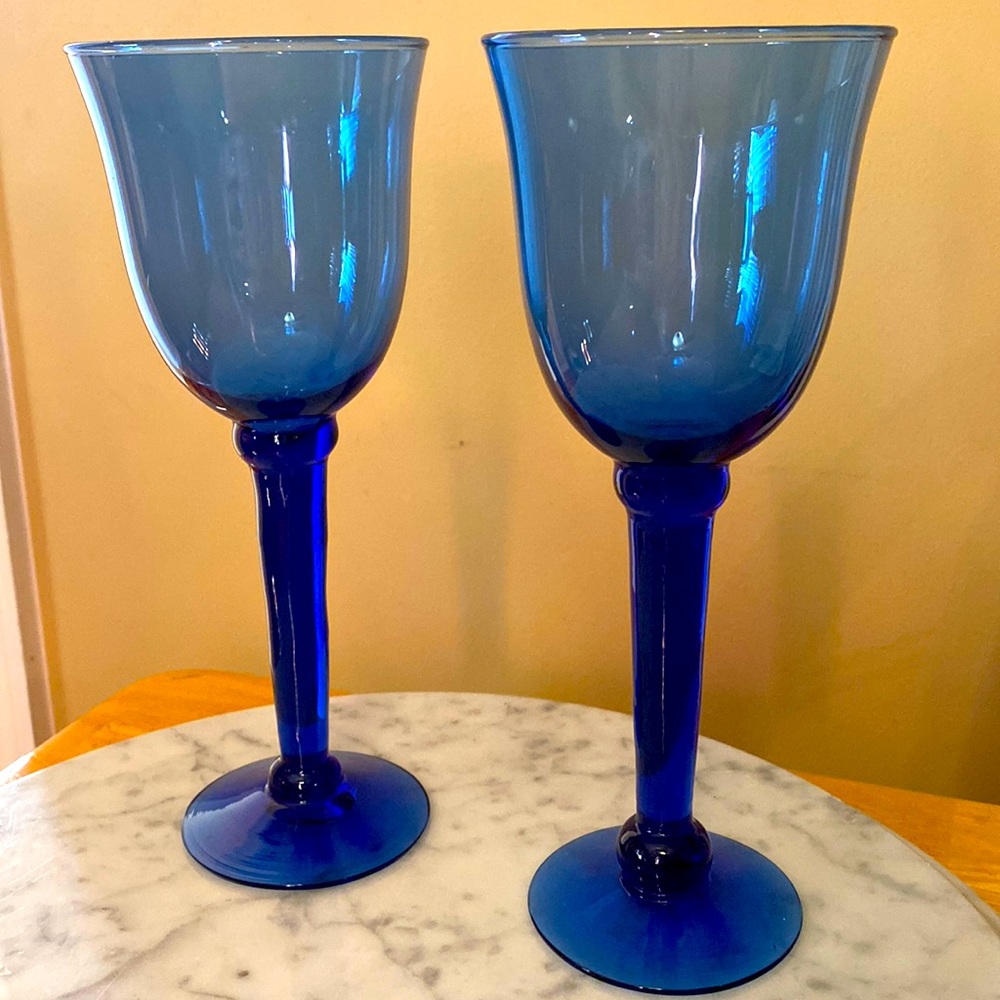 Beautiful pair of cobalt wine glasses